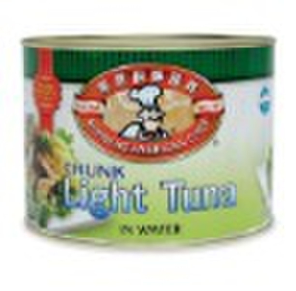 Canned chunk tuna in water 1880g