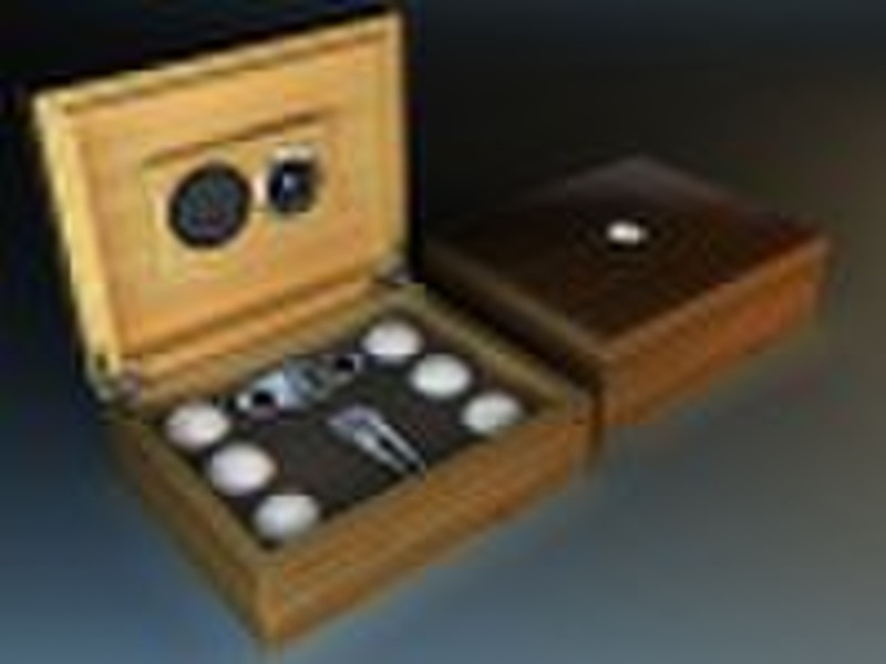 Bamboo Humidor Gift Set