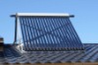 Evacuated tube heat pipe solar collector