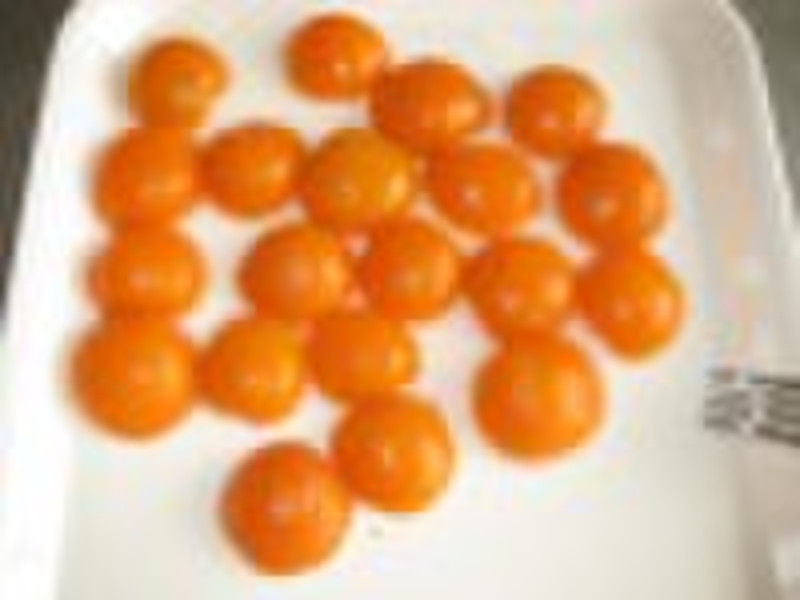 Canned apricot halves in light syrup