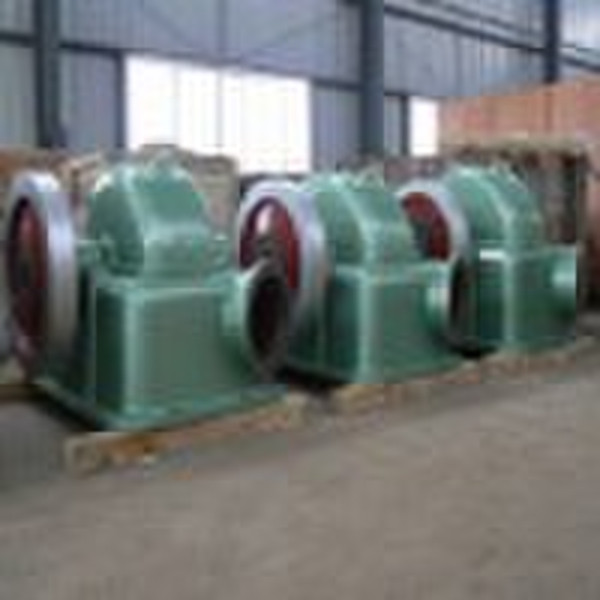 Strikes the type hydraulic turbine slanting