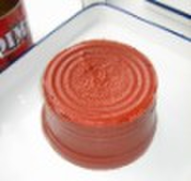 canned tomato paste