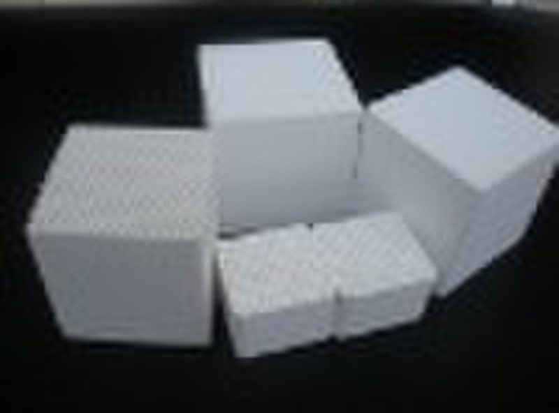 Honeycomb ceramic catalyst substrate for industry