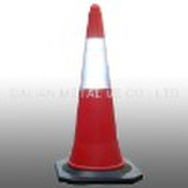 PE TRAFFIC CONE