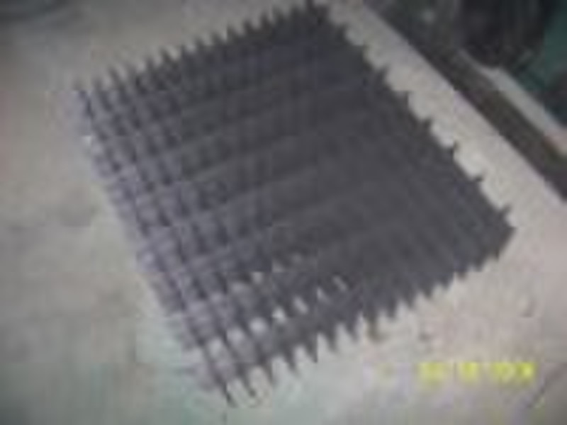 Welded mesh panel