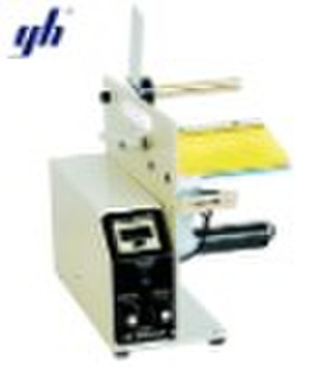 Automatic label dispenser