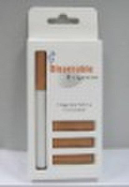 Disposable e-cigarette with 3 cartridges