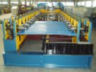 Line forming machine