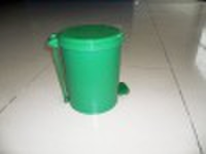 Plastic kitchen waste bin 10L (HDPE)