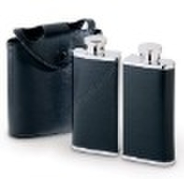 Leatherette case flask
