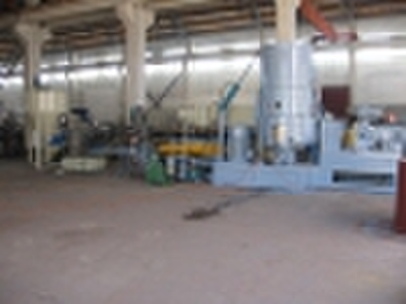 PE film granulating machine