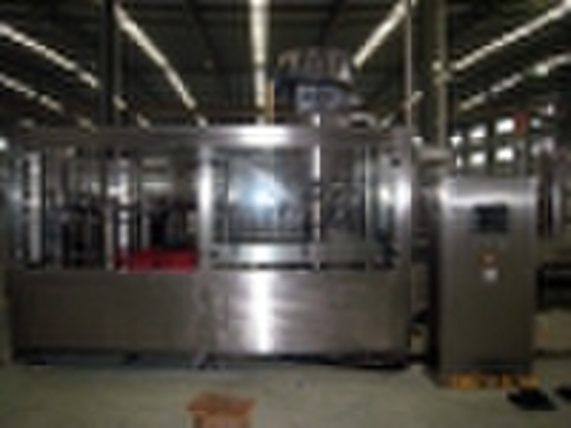 liquid filling machine