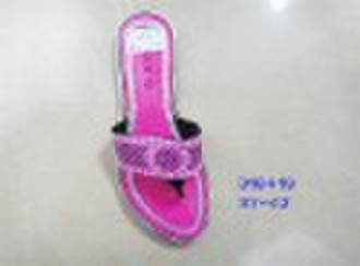 The fashionable and nicest lady's pvc slipper