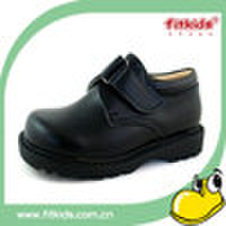 school shoe with black leather and high quality