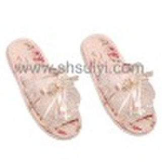 women's lace  slipper