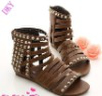 2011new design  low heel fashion  lady sandals