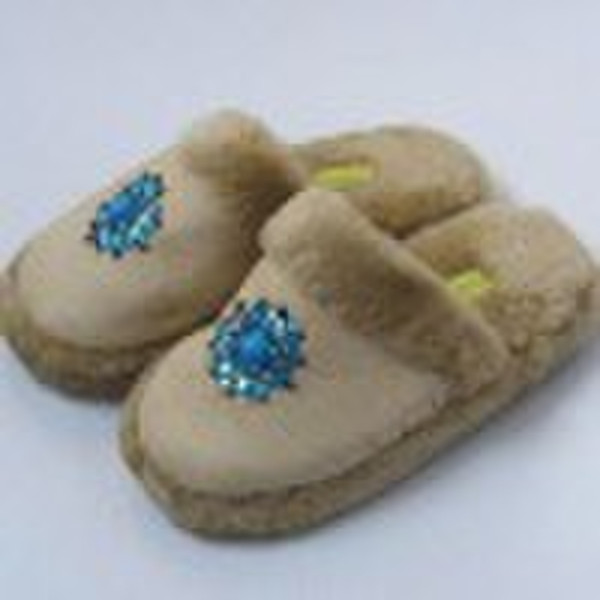 Plush slippers