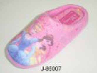 Children's indoor slipper