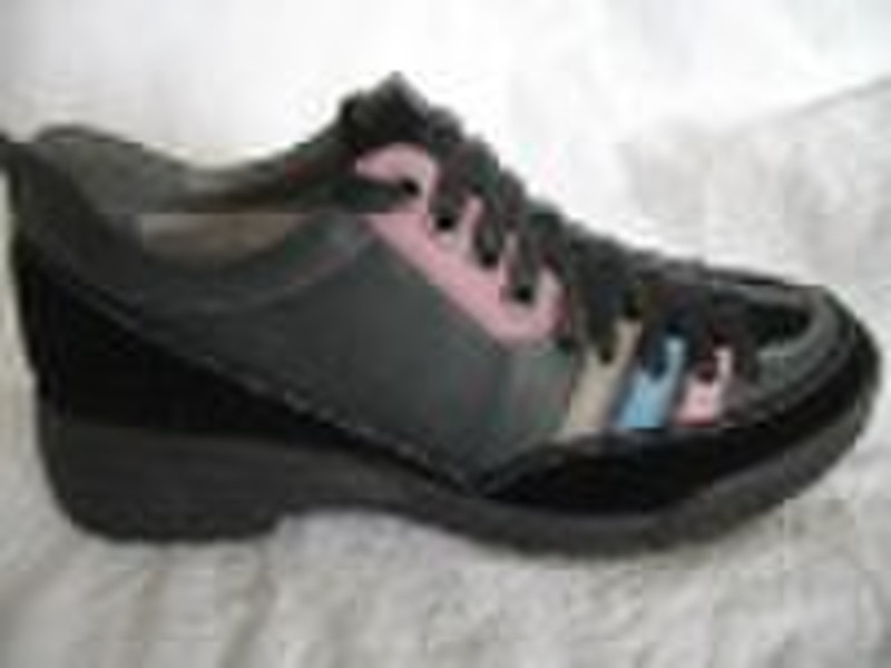 2010   ladies'  coehide  winter  shoes