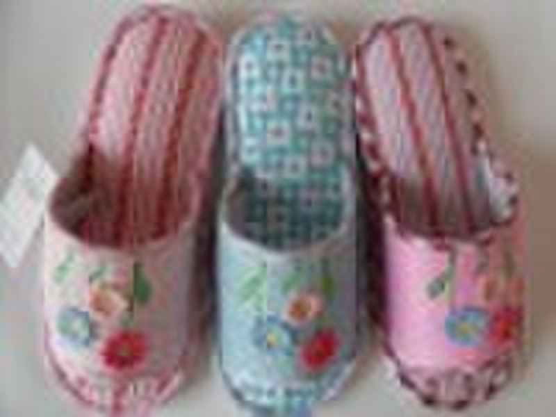 HC-S142 Spring indoor slipper