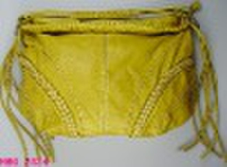 2011 ladies Fashion yellow wash bag