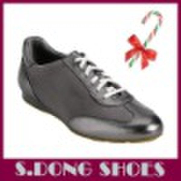 Women's Leather Shoe with Rubber Sole