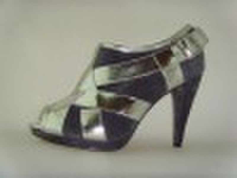 2011 lady fashion shoes