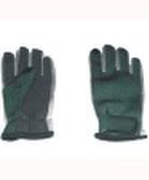 NEOPRNE GLOVES