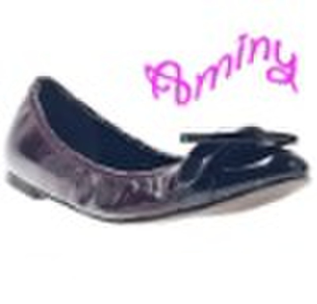 Ladies casual shoes