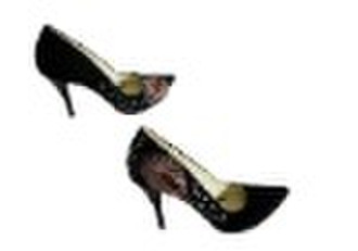 Elegant Women's Embroidered Shoes