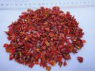 Dehydrated red bell pepper flakes