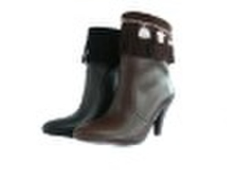 ladies leather boots with tassel