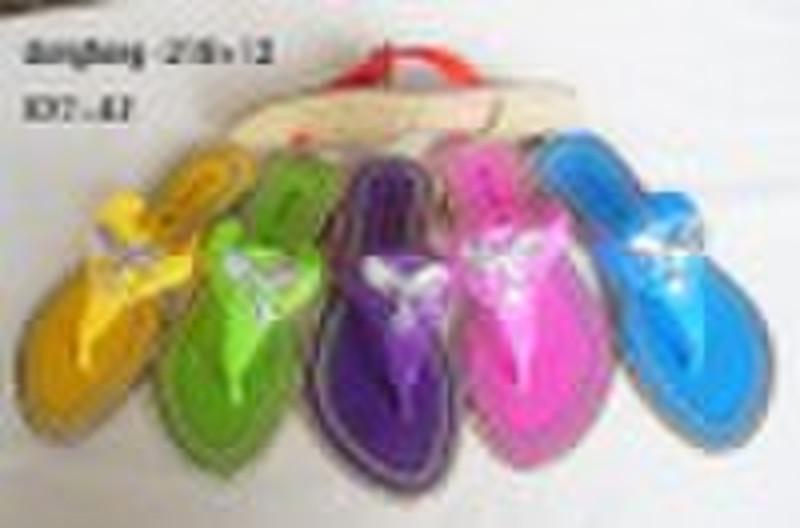 218+12 high quality stylish PVC slippers