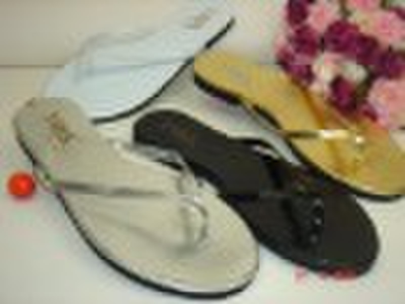 FASHION NEW LADIES SLIPPERS