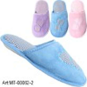 ladies soft indoor slipper