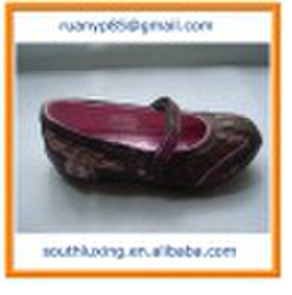 Women's Casual Shoes