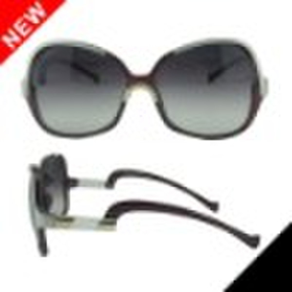 2010 New  PolariIzed sunglass UV400 GM