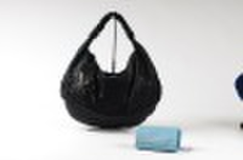 Fashionable Leather Bag 9697