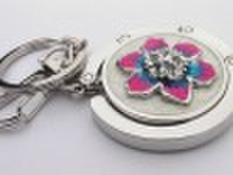 The flower-shaped diamond bag hanger