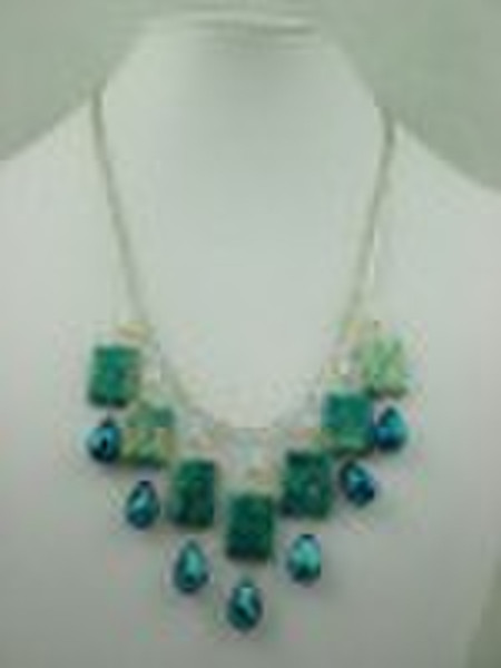 fashion necklace