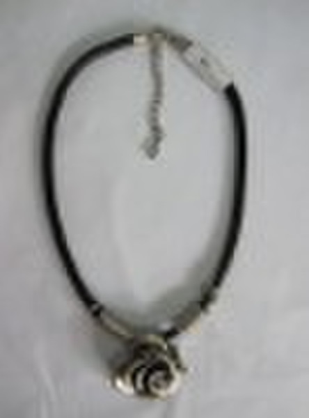 Alloy Pendant Necklace