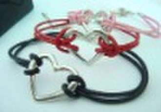 LOVE heart leather bracelet black/red/pink