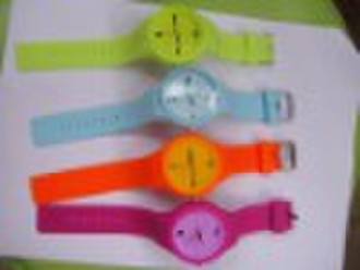 KD-M152 Round silicone watches