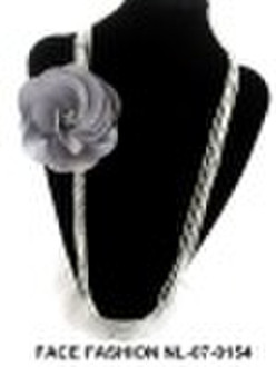fashion necklace
