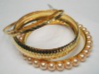 fashion noble pearl bangle