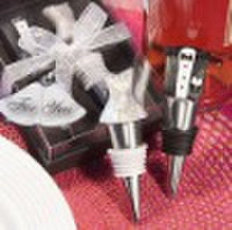Wedding favors and gifts-Bride and Groom Wine Bott