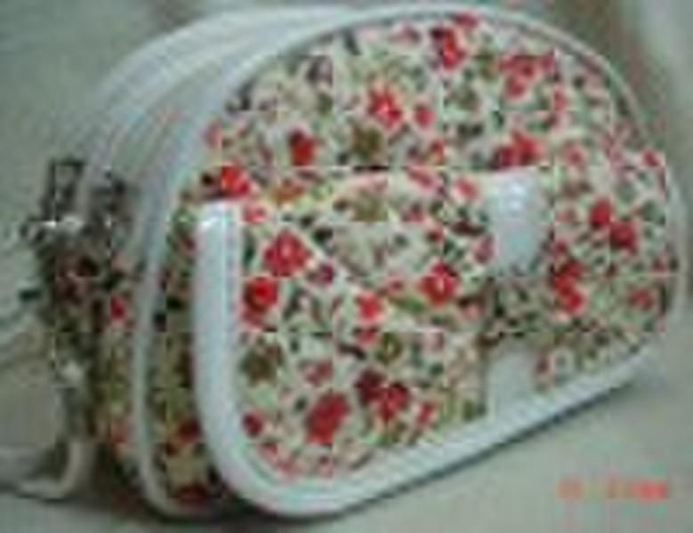 Fashion evening bag, wristlet bag, clutch bag, qua