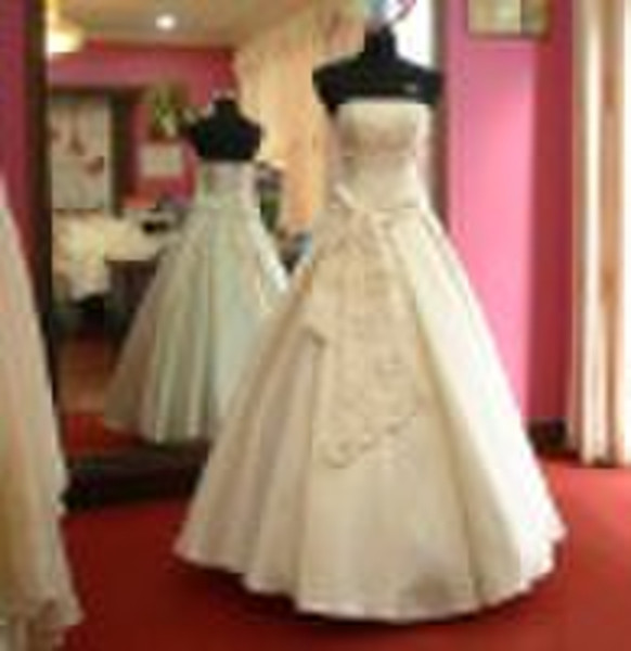 2010 newest wedding dress style