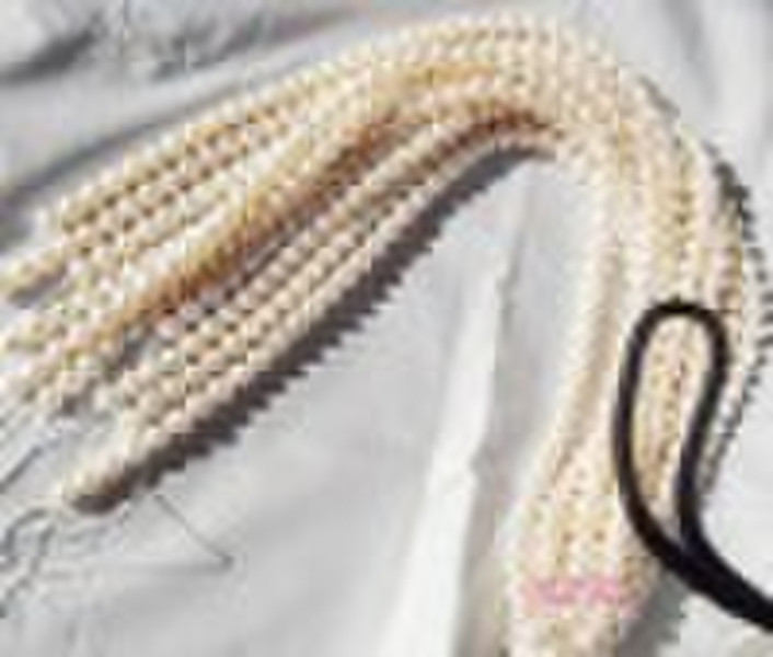 8-9mm White Round Freshwater Pearls Strands