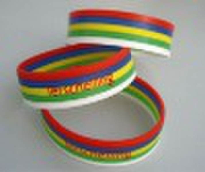 2010 silicone bracelets